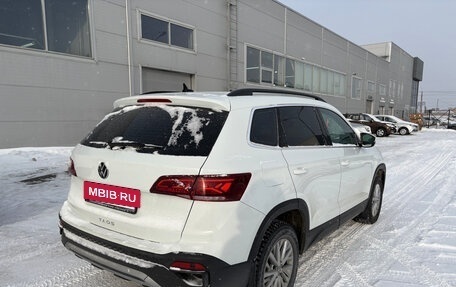 Volkswagen Taos, 2022 год, 2 650 000 рублей, 3 фотография