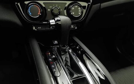 Honda Vezel, 2022 год, 1 778 000 рублей, 14 фотография