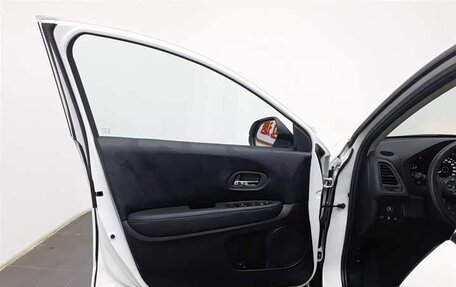 Honda Vezel, 2022 год, 1 778 000 рублей, 7 фотография