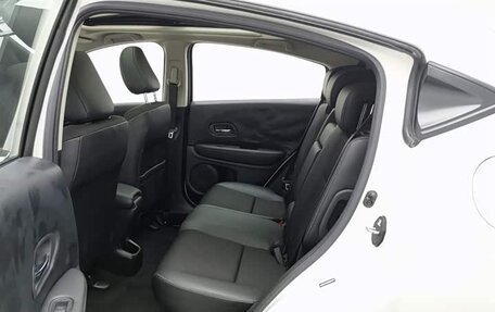 Honda Vezel, 2022 год, 1 778 000 рублей, 19 фотография