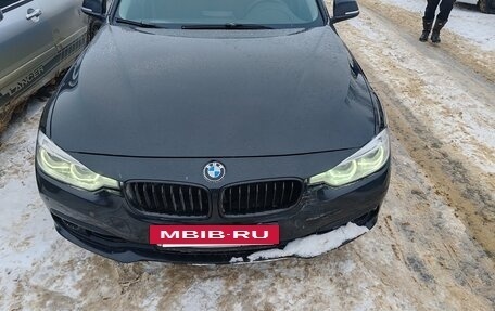 BMW 3 серия, 2016 год, 1 555 000 рублей, 14 фотография