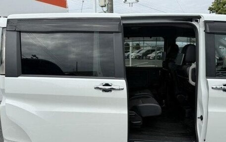 Honda Stepwgn IV, 2022 год, 2 200 000 рублей, 7 фотография