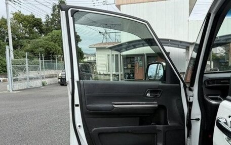 Honda Stepwgn IV, 2022 год, 2 200 000 рублей, 19 фотография