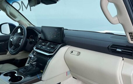 Toyota Land Cruiser, 2021 год, 12 200 000 рублей, 13 фотография