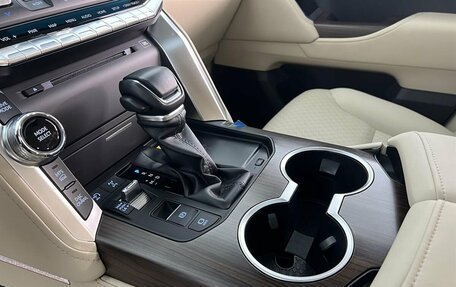 Toyota Land Cruiser, 2021 год, 12 200 000 рублей, 15 фотография