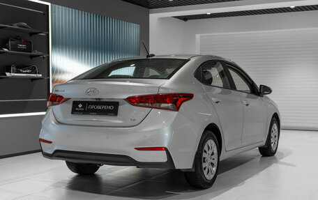 Hyundai Solaris II рестайлинг, 2018 год, 1 370 000 рублей, 5 фотография