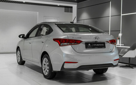 Hyundai Solaris II рестайлинг, 2018 год, 1 370 000 рублей, 4 фотография