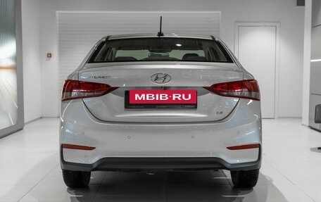 Hyundai Solaris II рестайлинг, 2018 год, 1 370 000 рублей, 6 фотография