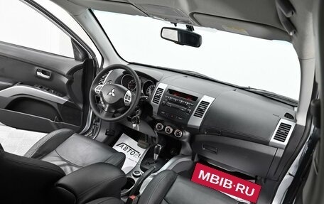 Mitsubishi Outlander III рестайлинг 3, 2012 год, 1 045 000 рублей, 6 фотография