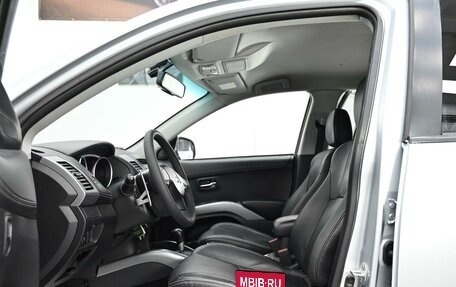 Mitsubishi Outlander III рестайлинг 3, 2012 год, 1 045 000 рублей, 11 фотография