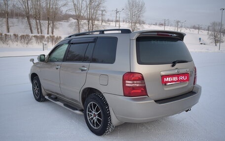 Toyota Kluger I, 2001 год, 867 000 рублей, 6 фотография