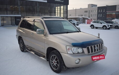 Toyota Kluger I, 2001 год, 867 000 рублей, 3 фотография