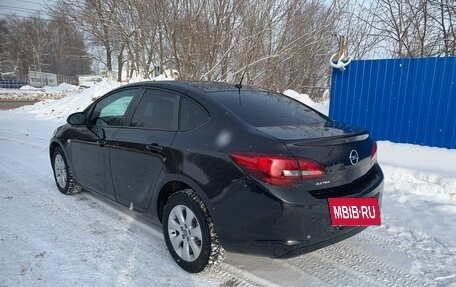 Opel Astra J, 2013 год, 598 000 рублей, 3 фотография