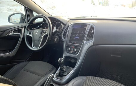 Opel Astra J, 2013 год, 598 000 рублей, 17 фотография