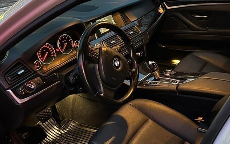BMW 5 серия, 2016 год, 2 900 000 рублей, 6 фотография