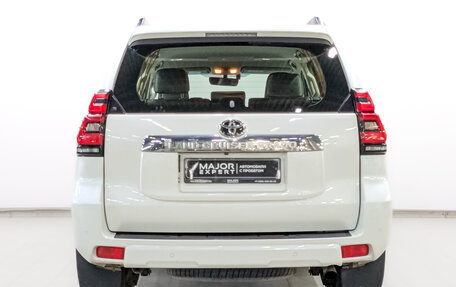 Toyota Land Cruiser Prado 150 рестайлинг 2, 2019 год, 5 050 000 рублей, 6 фотография