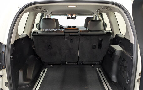 Toyota Land Cruiser Prado 150 рестайлинг 2, 2019 год, 5 050 000 рублей, 10 фотография