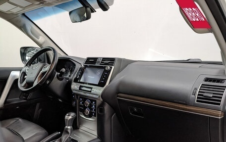 Toyota Land Cruiser Prado 150 рестайлинг 2, 2019 год, 5 050 000 рублей, 13 фотография