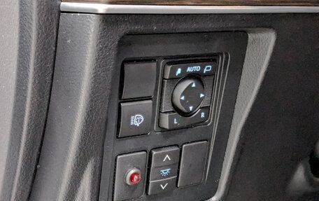 Toyota Land Cruiser Prado 150 рестайлинг 2, 2019 год, 5 050 000 рублей, 24 фотография