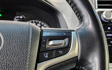 Toyota Land Cruiser Prado 150 рестайлинг 2, 2019 год, 5 050 000 рублей, 27 фотография