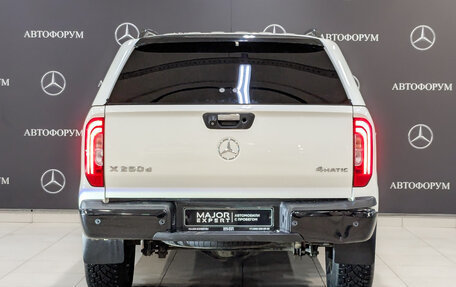 Mercedes-Benz X-Класс I, 2018 год, 3 900 000 рублей, 6 фотография