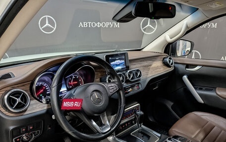 Mercedes-Benz X-Класс I, 2018 год, 3 900 000 рублей, 14 фотография