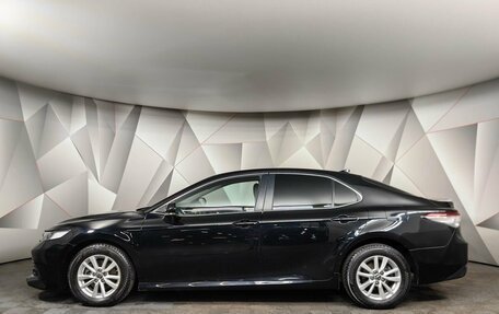 Toyota Camry, 2018 год, 2 198 000 рублей, 5 фотография