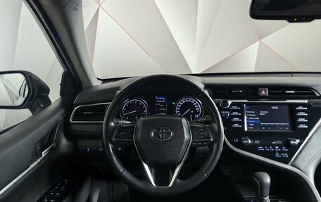 Toyota Camry, 2018 год, 2 198 000 рублей, 20 фотография