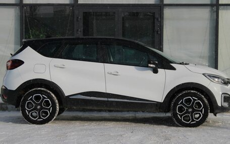Renault Kaptur I рестайлинг, 2021 год, 1 610 000 рублей, 1 фотография