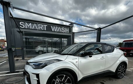 Toyota C-HR I рестайлинг, 2019 год, 2 600 000 рублей, 1 фотография