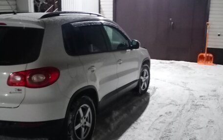 Volkswagen Tiguan I, 2011 год, 1 100 000 рублей, 8 фотография