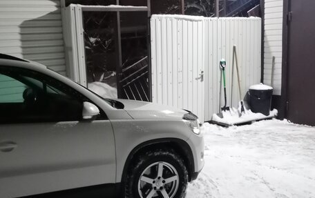 Volkswagen Tiguan I, 2011 год, 1 100 000 рублей, 9 фотография