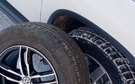 Volkswagen Tiguan I, 2011 год, 1 100 000 рублей, 14 фотография