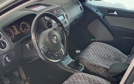 Volkswagen Tiguan I, 2011 год, 1 100 000 рублей, 17 фотография