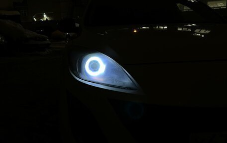 Mazda 3, 2011 год, 1 000 000 рублей, 18 фотография