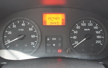 Renault Logan I, 2006 год, 327 000 рублей, 17 фотография