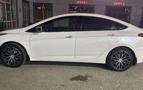 Hyundai i40 I рестайлинг, 2016 год, 1 100 000 рублей, 2 фотография