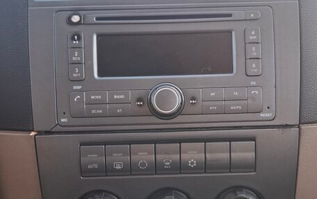 ЛуАЗ Patriot, 2013 год, 650 000 рублей, 11 фотография