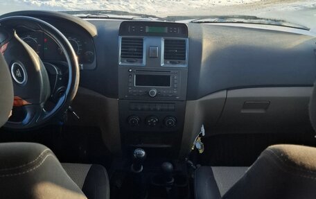 ЛуАЗ Patriot, 2013 год, 650 000 рублей, 14 фотография