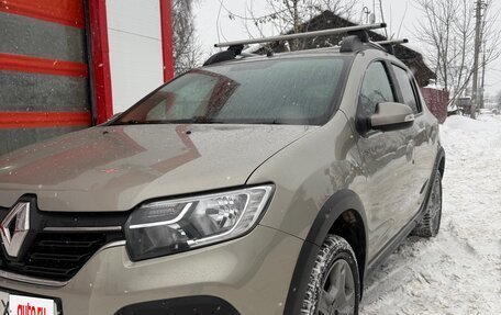 Renault Sandero II рестайлинг, 2021 год, 1 280 000 рублей, 2 фотография