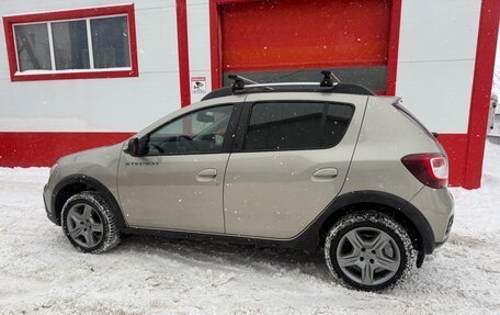 Renault Sandero II рестайлинг, 2021 год, 1 280 000 рублей, 3 фотография