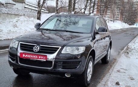 Volkswagen Touareg III, 2008 год, 1 295 000 рублей, 2 фотография