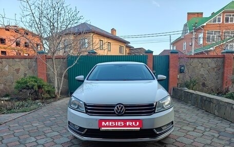 Volkswagen Passat B7, 2011 год, 1 190 000 рублей, 2 фотография