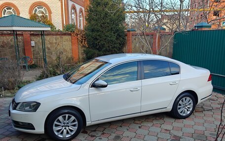 Volkswagen Passat B7, 2011 год, 1 190 000 рублей, 16 фотография