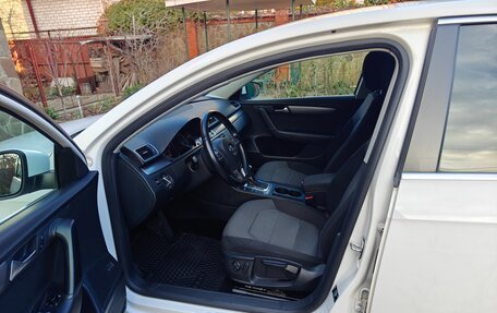 Volkswagen Passat B7, 2011 год, 1 190 000 рублей, 26 фотография