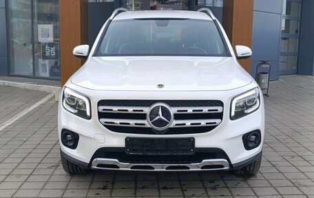 Mercedes-Benz GLB, 2019 год, 3 420 000 рублей, 2 фотография