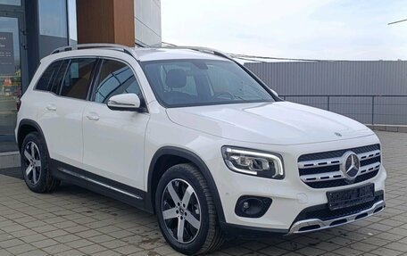 Mercedes-Benz GLB, 2019 год, 3 420 000 рублей, 3 фотография