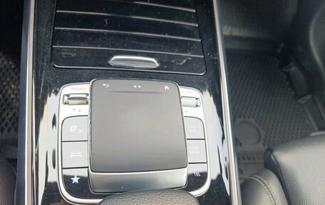 Mercedes-Benz GLB, 2019 год, 3 420 000 рублей, 22 фотография