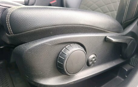 Mercedes-Benz GLB, 2019 год, 3 420 000 рублей, 13 фотография