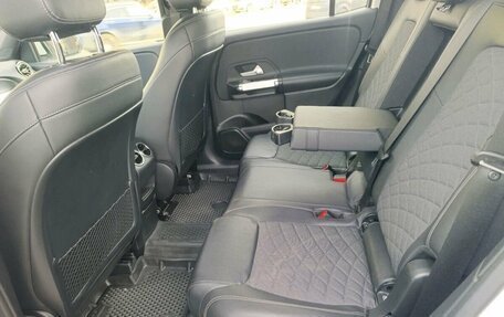 Mercedes-Benz GLB, 2019 год, 3 420 000 рублей, 25 фотография